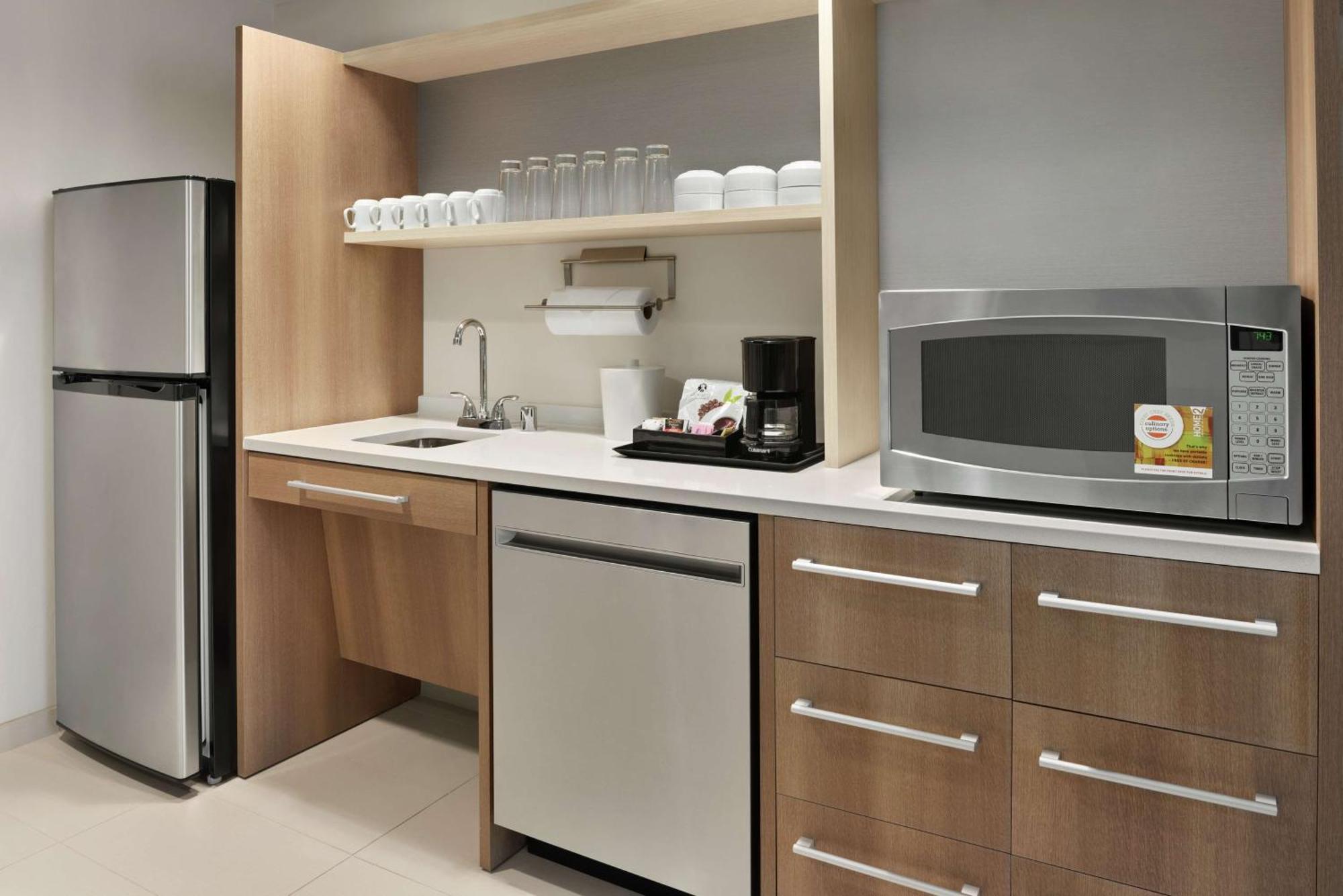 Home2 Suites By Hilton Brooklyn Park Minneapolis Buitenkant foto